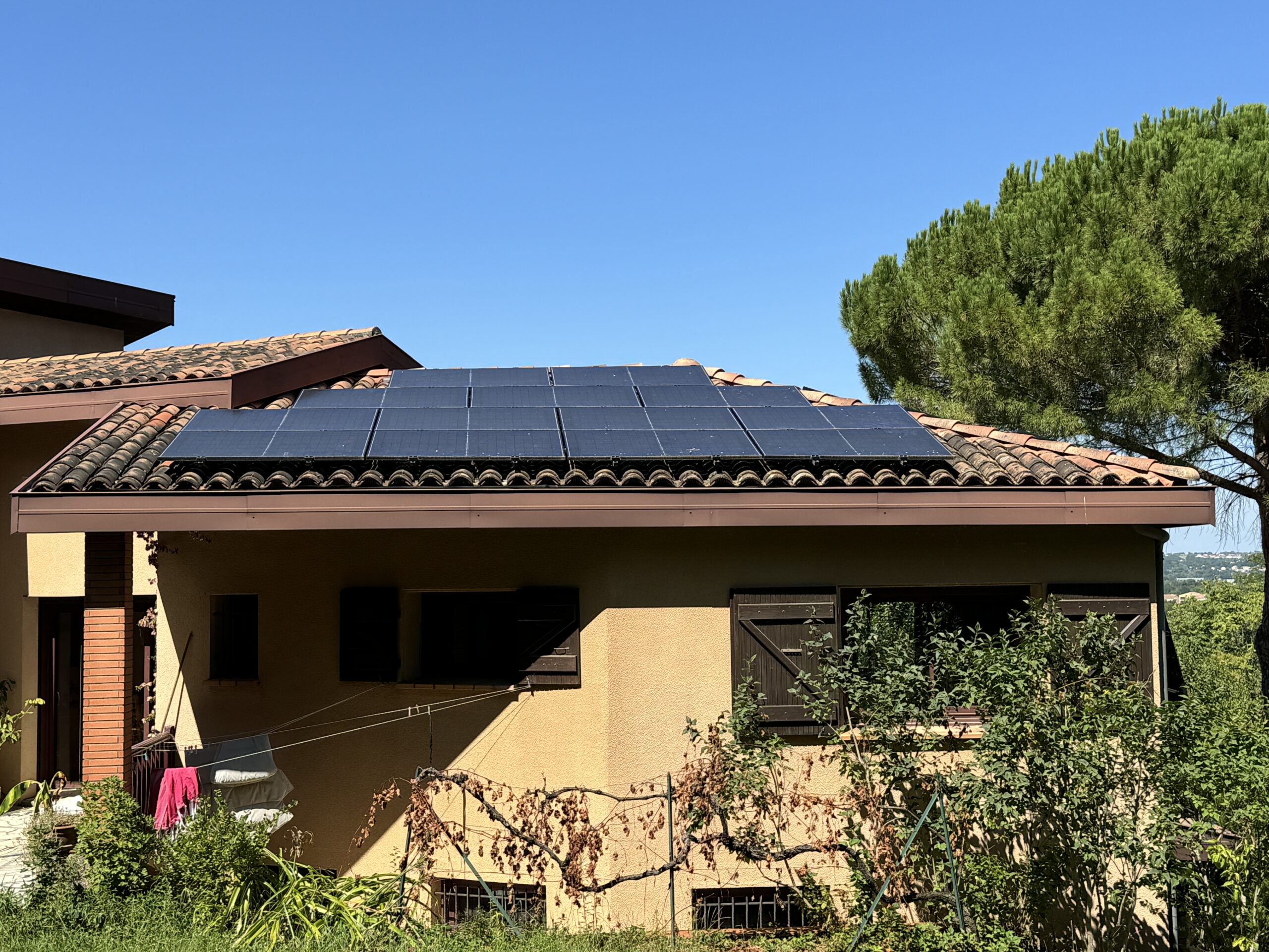 Panneaux solaires sur toiture